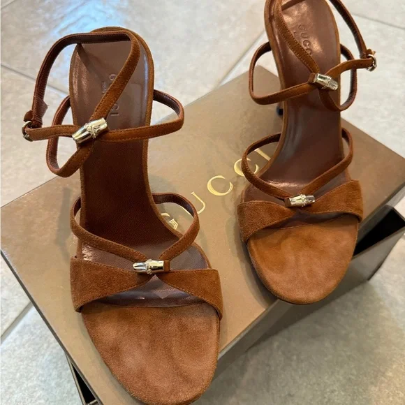 NWT vintage Gucci Bamboo brown suede strap heel sandal (size 7.5) - Picture 3 of 6